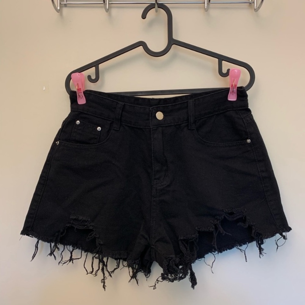 HANJI Distressed High-waisted Denim Shorts (NWOT)